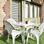 Stunning In Dom wakacyjny Cormeilles (Eure)