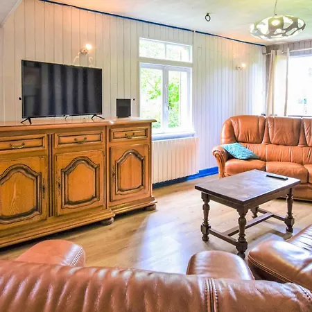 3 Bedroom Pet Friendly In בית נופש