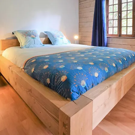 3 Bedroom Pet Friendly In Prázdninový dům Cormeilles (Eure)